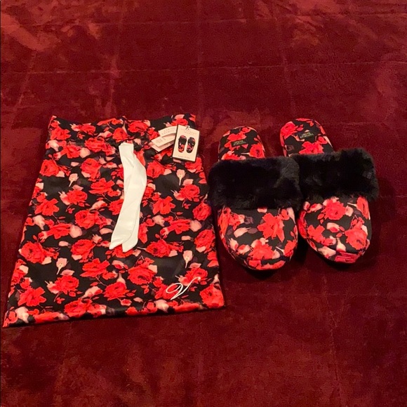 Victoria's Secret Shoes New Victoria Secret Slipper Size 9 Poshmark